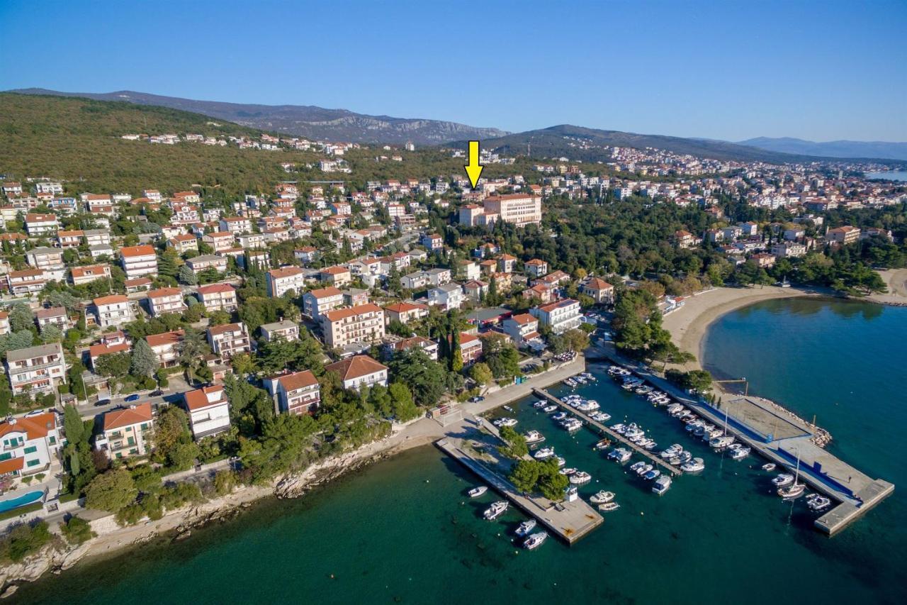 Dino Apartman Crikvenica